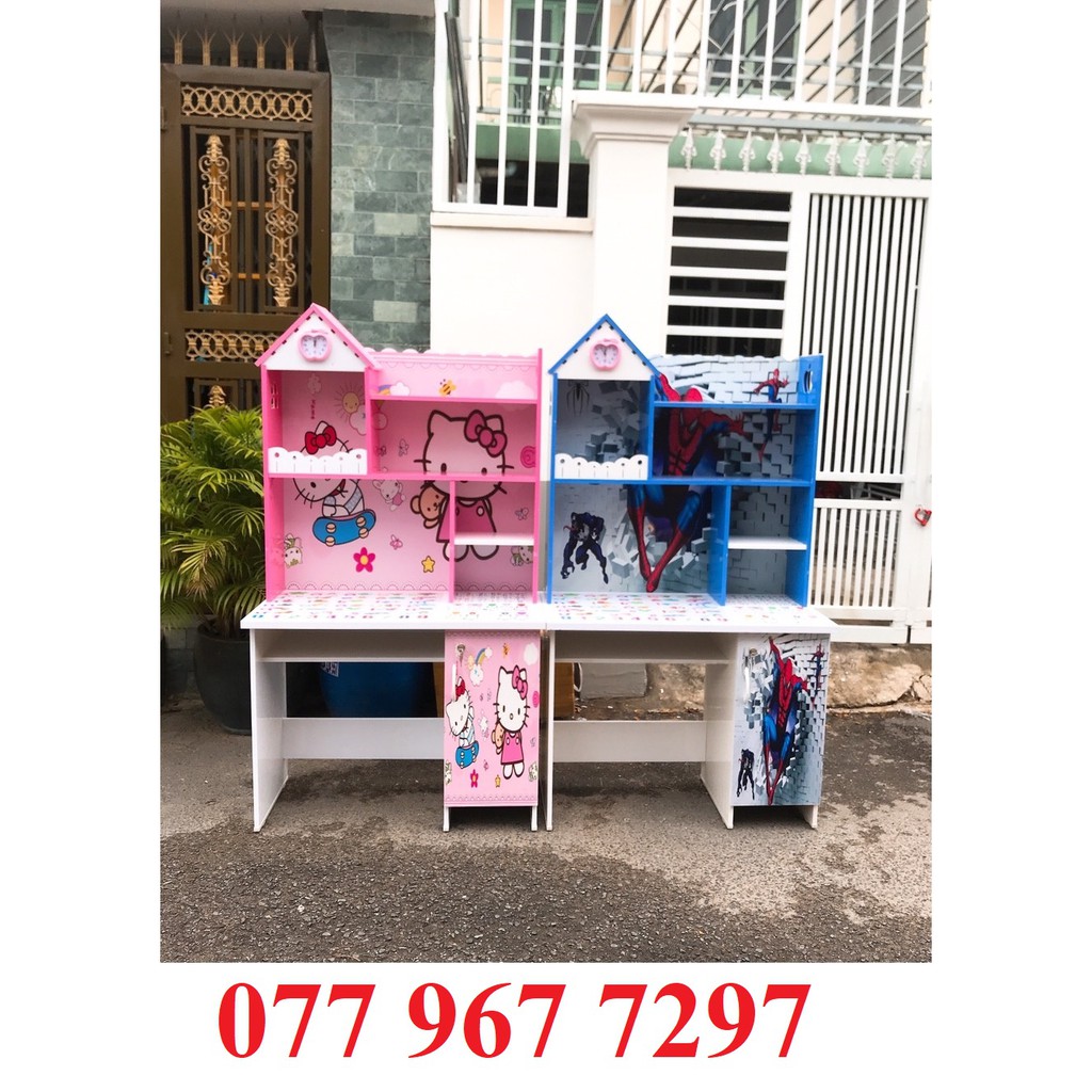 Bàn học sinh siêu nhân cho bé trai mẫu mới 2021 giá tại xưởng. freeship hcm và biên hoà, bình dương
