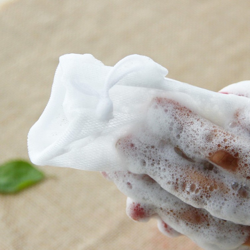 Túi lưới bong bóng được sử dụng để làm sạch bọt tắm, bọt cạo râu, rửa nhiệt vòi hoa sen.