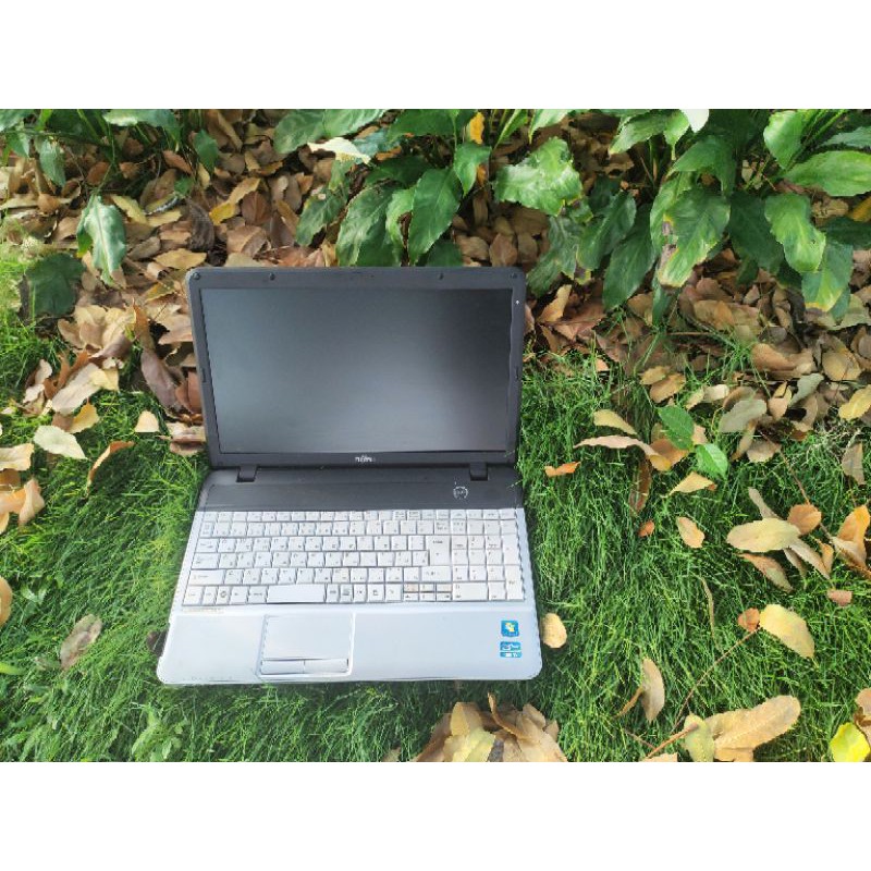 LAPTOP I5 GIÁ RẺ FUJITSU MỚI TINH | WebRaoVat - webraovat.net.vn