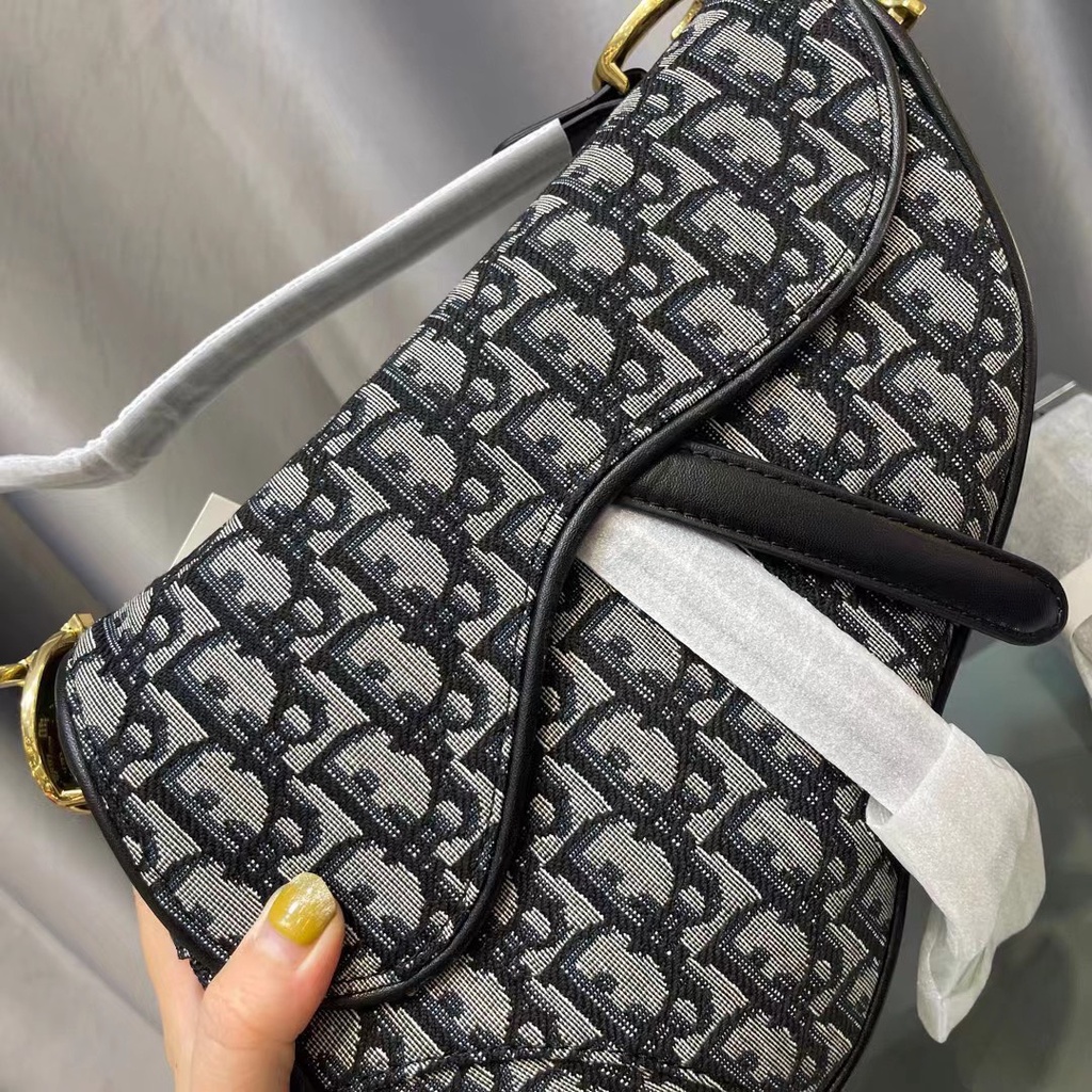 Túi yên ngựa Dior siêu đẹp không bao giờ lỗi mốt SADDLE BAG Blue Dior Oblique Jacquard 183LX-452000182