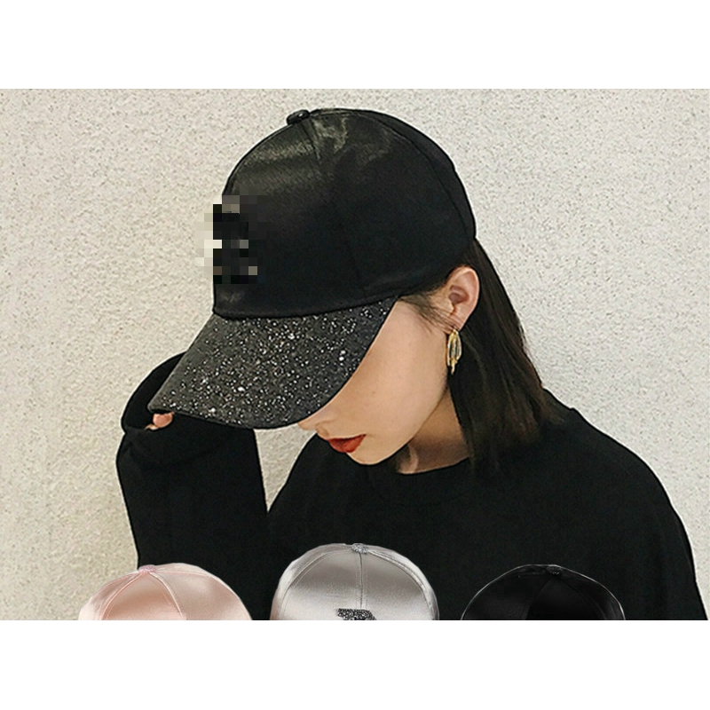Young and dynamic Korean style cap for women