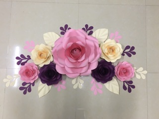 Hoa giấy backdrop gián tường