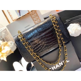 túi classic vân rắn khoá vàng