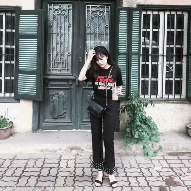 Quần Zara đính ngọc trai