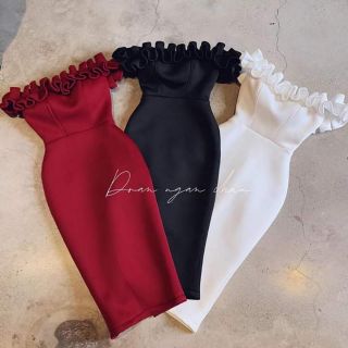 Xinh quá thể luôn !!
Nhìn chất liệu váy
Yêu giã man luôn mấy gái
⛔____⛔
2 size s.m nha
🍍🍒🍍🍒🍍🍒🍍