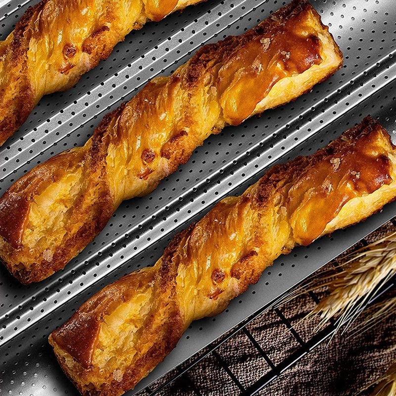 Khay nướng bánh mì baguette Pháp bằng thép Ý thiết kế 2 rãnh/ 4 rãnh tuỳ chọn chống dính tiện dụng