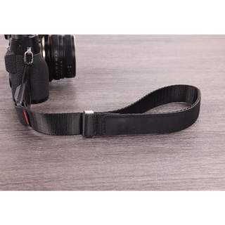Dây máy ảnh đeo cổ tay hand strap quick release A90