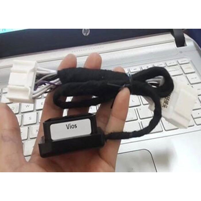 Chốt Cửa Tự Động Cho Xe Toyota Vios/Yarris 2014 đến 2022 an toàn tiện lợi, cắm cổng OBD2