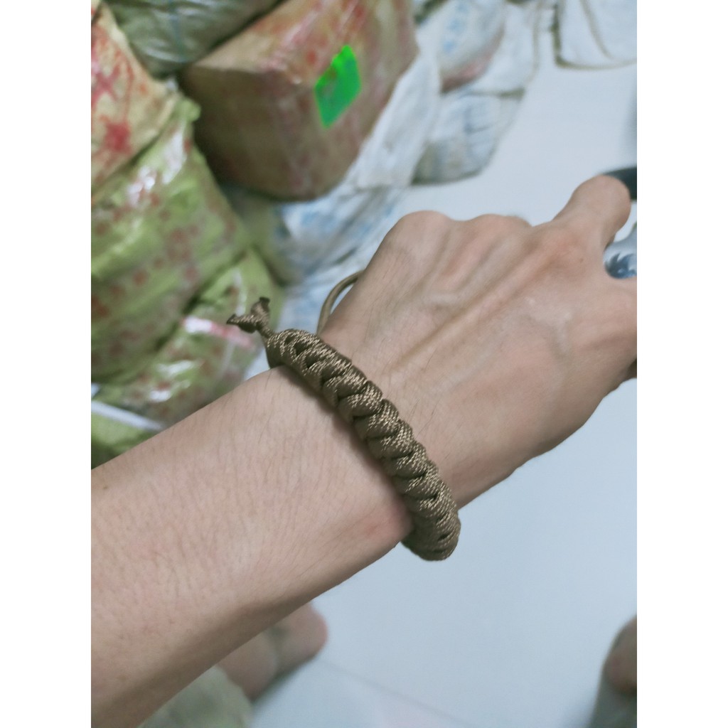 VÒNG TAY ĐEO NÁ CAO SU