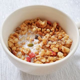 NGŨ CỐC [Calbee] Trắng - Date 1/2025
