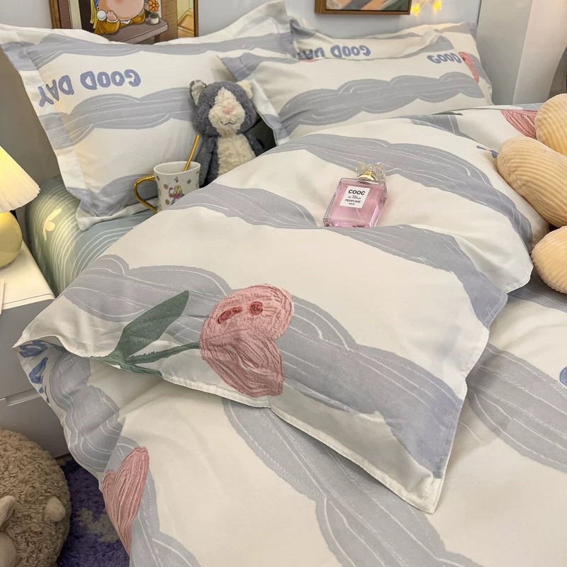 Bộ chăn ga Poly nhập khẩu chần bông mẫu Hoa Tuylip Xanh Decor Home