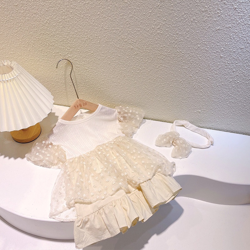 Bộ Áo Liền Quần Tay Ngắn Màu Kem Đáng Yêu Thời Trang Cho Bé Gái