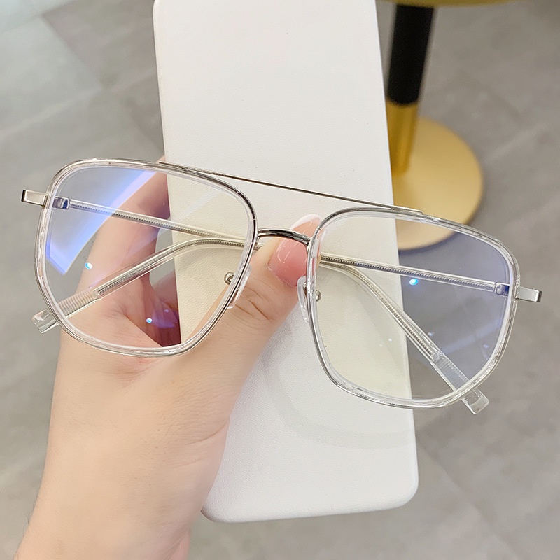 Kính Mát Gọng Lớn Trong Suốt Chống Ánh Sáng Xanh Thời Trang Cho Nữ