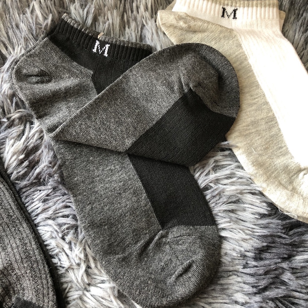 Một Đôi Tất Vớ Nam Miniso Cổ Ngắn Xuất Nhật Chất Liệu Kháng Khuẩn Chống Hôi Chân Giao Màu Ngẩu Nhiên - LAI'S STORE