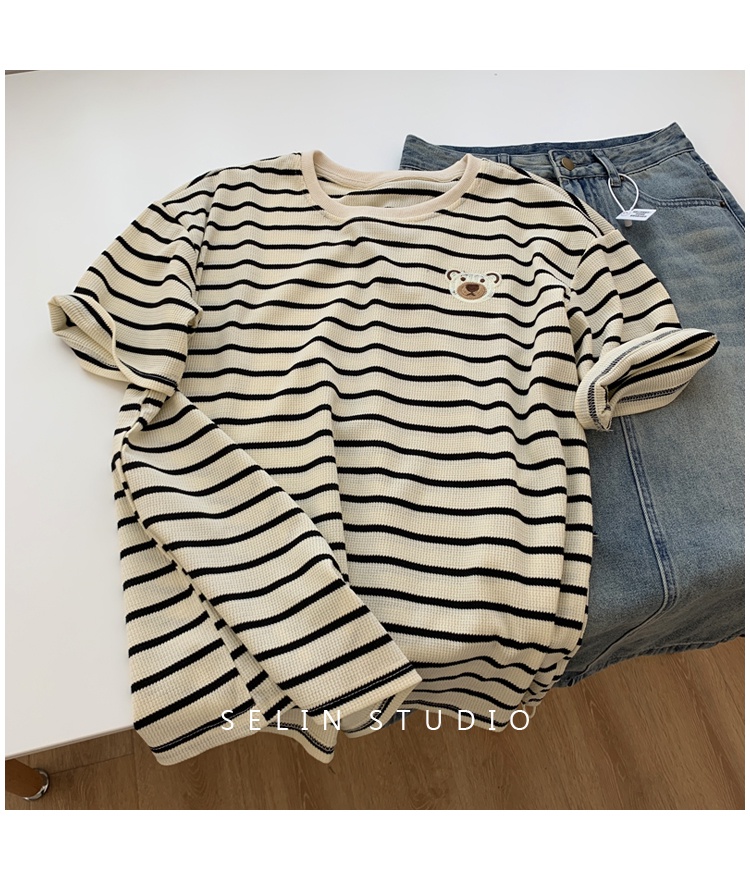 Áo Thun Nữ Ngắn Tay Sọc Ngang Thêu Hình Bánh Waffle Phong Cách Mới 53319 | BigBuy360 - bigbuy360.vn