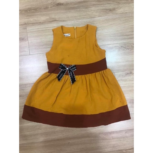 Váy size 2-3 tuổi