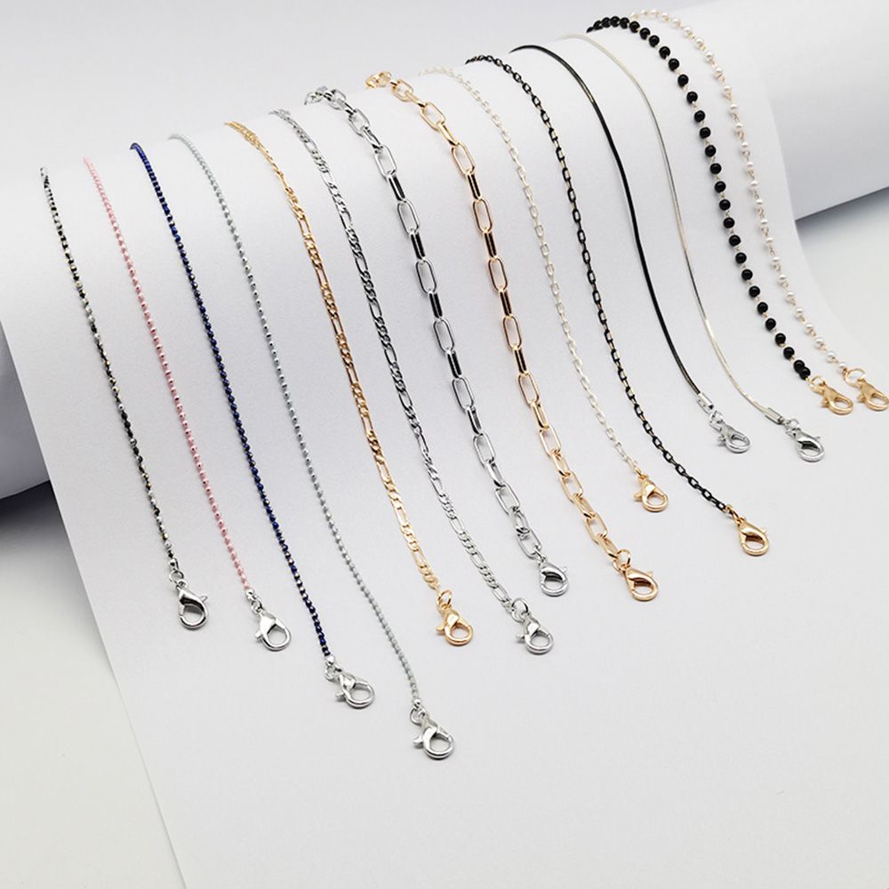 Dây Chuỗi Hạt Màu Đen Gắn Mắt Kính Chống Trượt Bằng Kim Loại