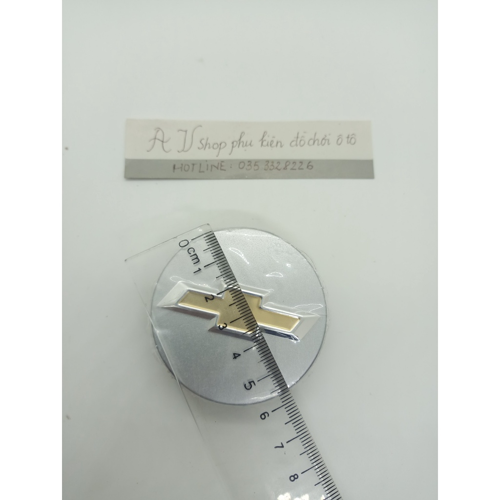 Logo chụp mâm bánh xe ô tô Chevrolet có đường kính lỗ lắp 63mm