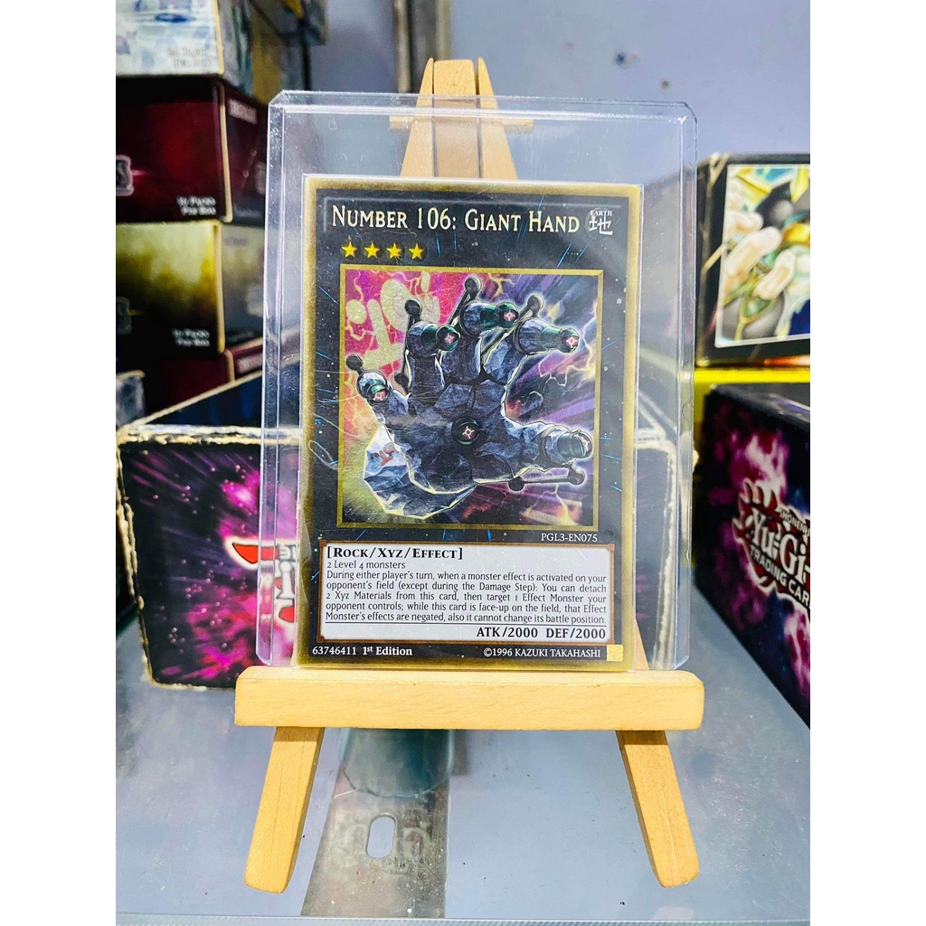 Lá bài thẻ bài Yugioh Combo Number 106 C106 Giant Red Hand - Gold Super Rare - Tặng bọc bài nhựa bảo quản