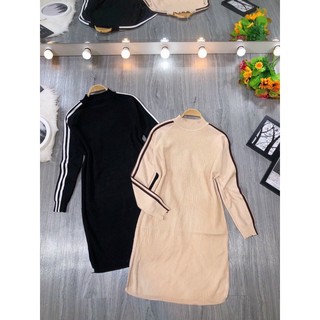 Váy len suông tay phối kẻ