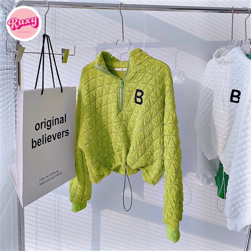Áo Croptop Nữ Ruxy Chám Chữ B