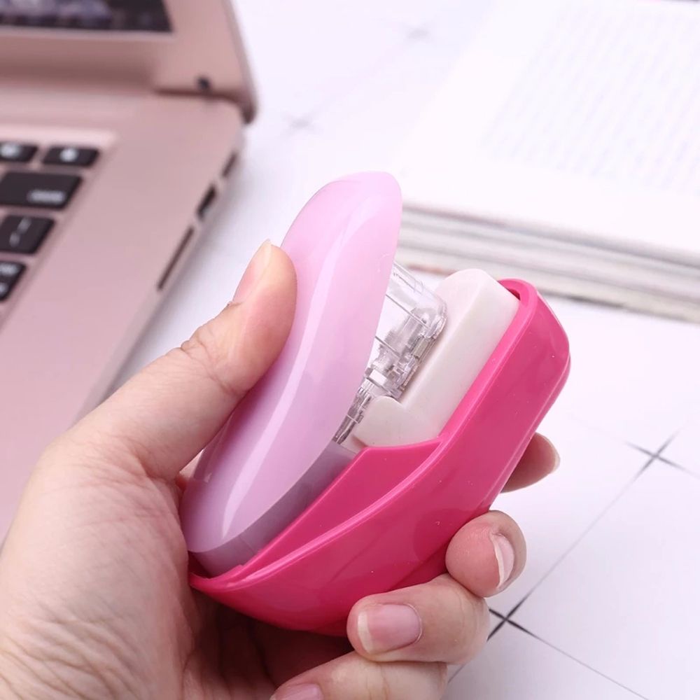 Dụng cụ bấm kim không ghim màu sắc ngẫu nhiên