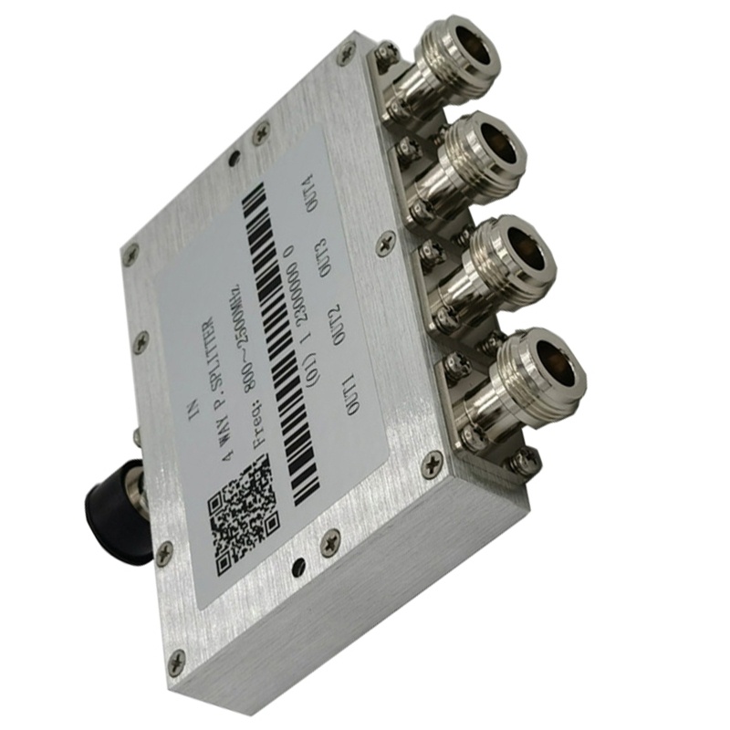 Bộ Chia Nguồn Điện 800-2500MHz One Sang Bốn Ổ Cắm