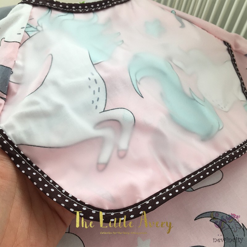 Yếm chống thấm nước dành cho trẻ em