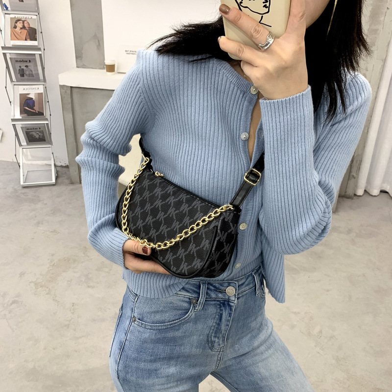 Túi Đeo Vai Kiểu Dây Mắt Xích Sang Trọng Quý Phái Cho Các Bạn Gái