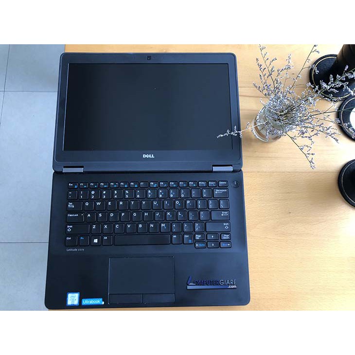 Laptop Dell Latitude E7270-Core i7 mạnh mẽ-RAM 8GB-SSD 256GB-Dòng Ultrabook mỏng nhẹ, thời trang