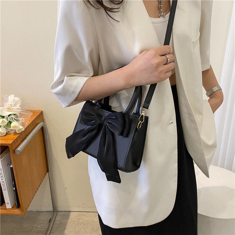 Túi Xách Du Lịch Đính Nơ Kiểu Nhật Hàn Thiết Kế Xinh Xắn Cho Nữ 2022