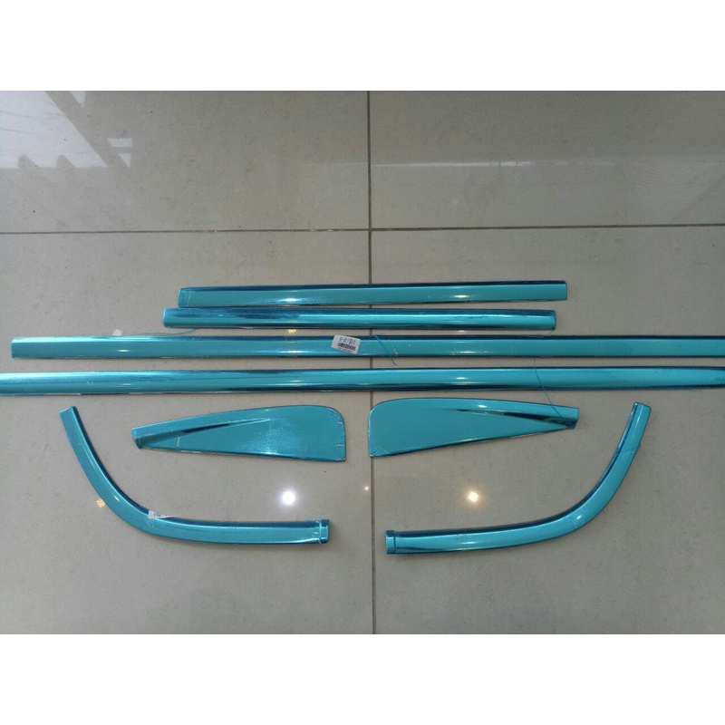 Nẹp chân kính Mazda Bt50 2014-2020