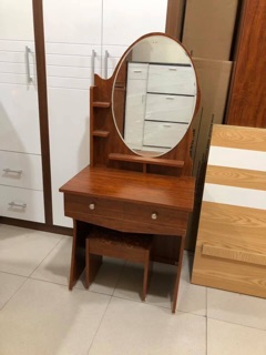 Bàn trang điểm giá rẻ