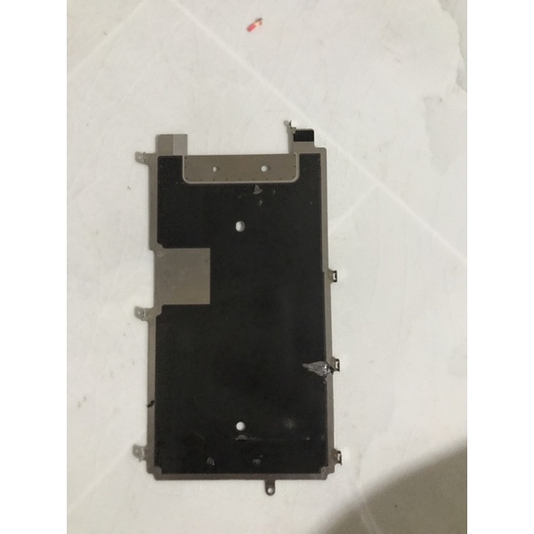 Miếng sắt nẹp màn hình iPhone 5 - 6 plus bóc máy