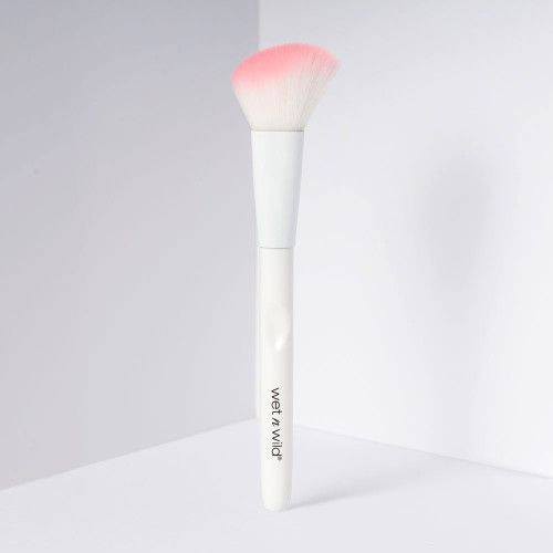 Cọ tạo khối Wet n Wild – Contour Brush