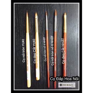 Cọ đắp hoa nổi