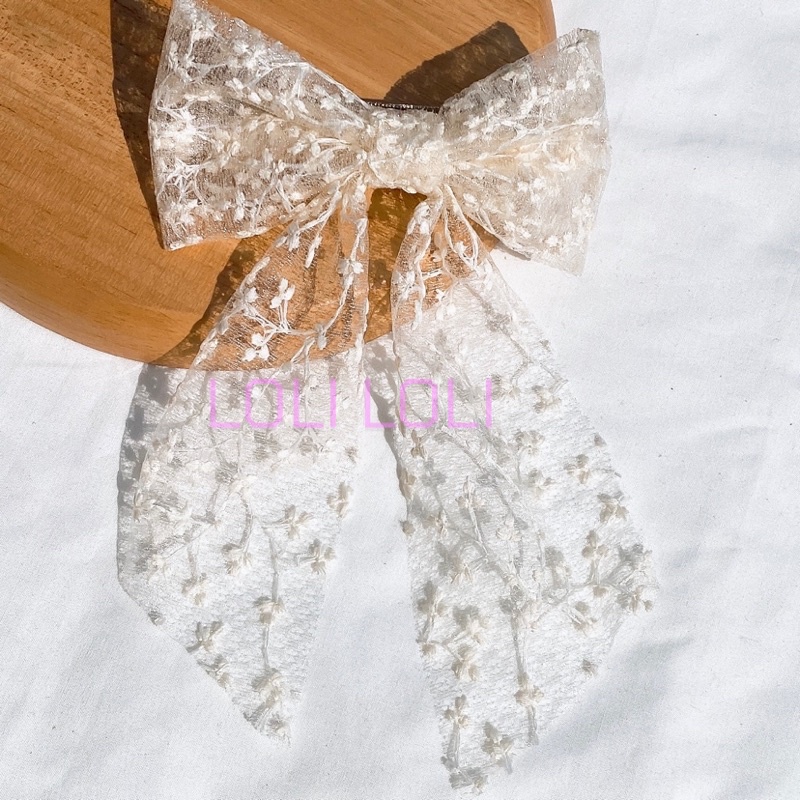 Kẹp tóc nơ ren đuôi dài phong cách cổ điển Loli. Kẹp có 3 nắc tăm giảm phù hợp với tóc ít, nhiều