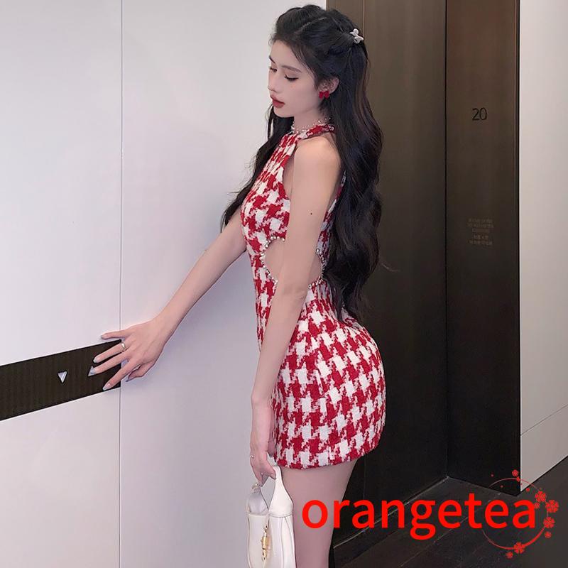 Ort-đầm Ôm Dáng Không Tay Cổ Yếm Khoét Rỗng Đính Đá Giả Kim Cương Khoét Rỗng Cho Nữ