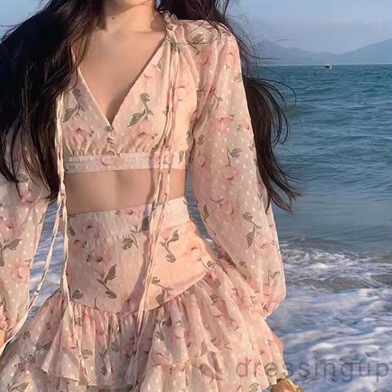 Bộ Trang Phục 2 Mảnh Gồm Áo Lửng Cổ Chữ V Sâu Và Chân Váy Ngắn In Họa Tiết Hoa Thời Trang Mùa Hè Cho Nữ