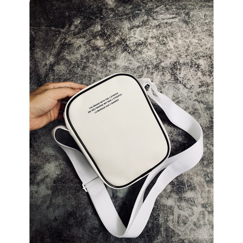 Túi đeo chéo Mini Bag màu trắng XUẤT DƯ FULL TEM TAG