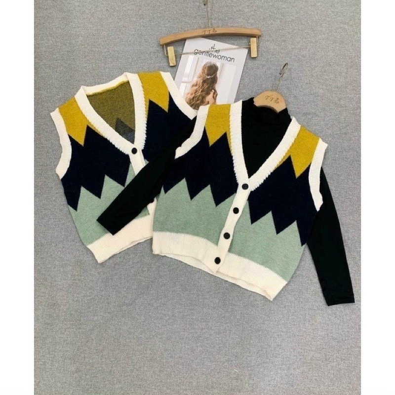 Áo len nữ Ghile ô trám mix cùng sơ mi hoặc len dài tay đều đẹp