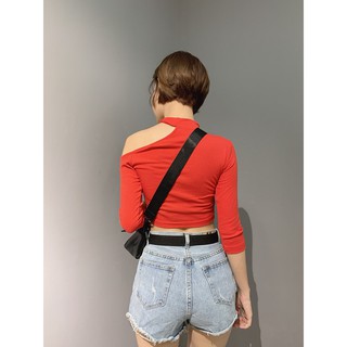Croptop Cut - out vai