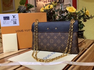 Túi Louis Vuitton size 27