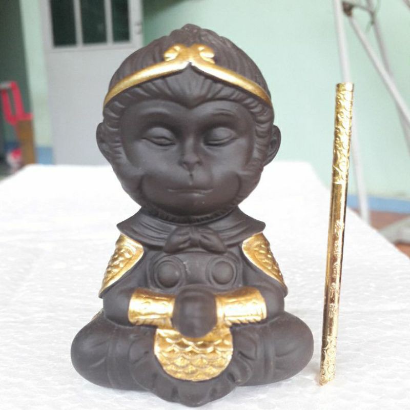 Tượng tôn ngộ không+ gậy như ý