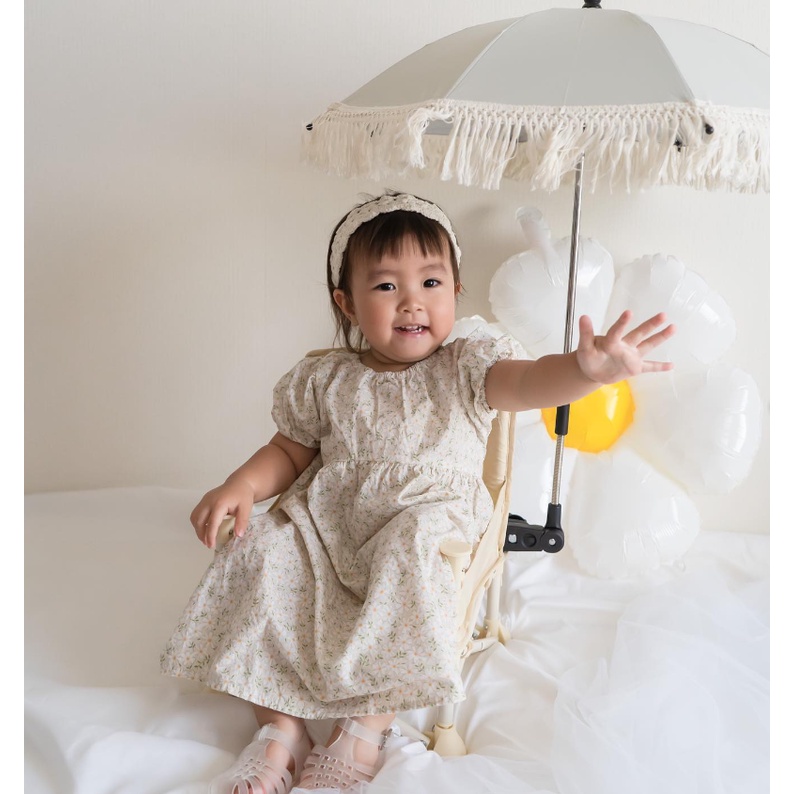 Váy buộc dây hoa cúc và trắng dáng BabyDoll thoáng mát made in Korea chính hãng Hàn Quốc thời trang trẻ em BABYKOREA