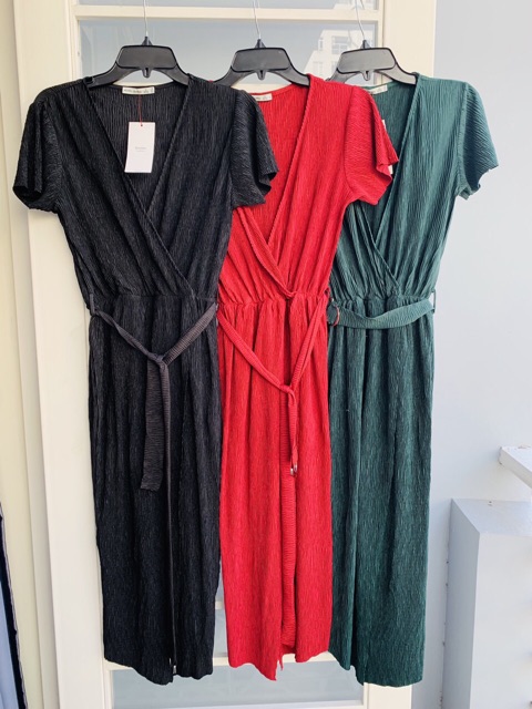 ĐẦM BERSHKA VẢI DẬP LY XUẤT XỊN
