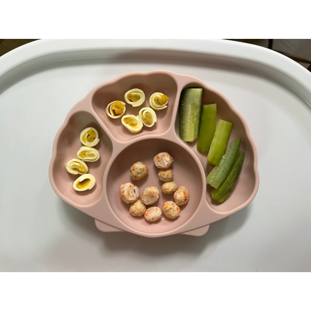 Khay  Ăn Dặm Chống Lật Sò Chia Ngăn TGM Silicone Seashell Suction Plate