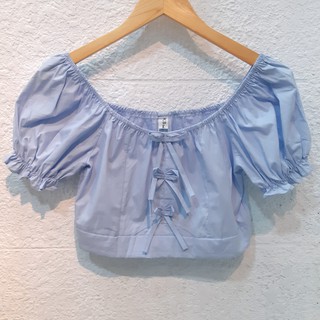 Áo croptop xanh thắt nơ