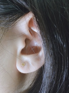 Khuyên bạc nụ đá nhiều màu