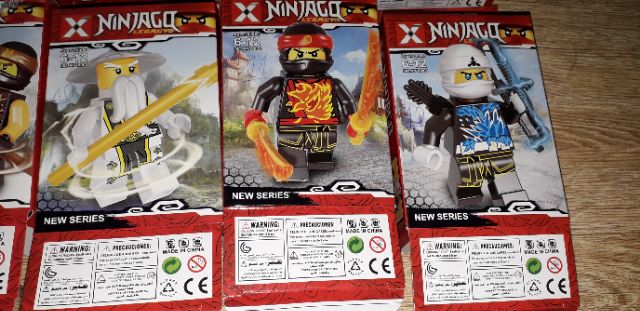 Lắp ráp 1 hộp LegoNinjago 18003